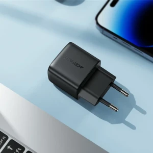 شارژر دیواری ایس فست مدل A116 توان 35 وات